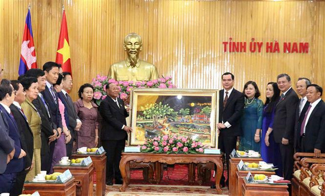Chủ tịch Quốc hội Vương quốc Campuchia thăm tỉnh Hà Nam ảnh 1