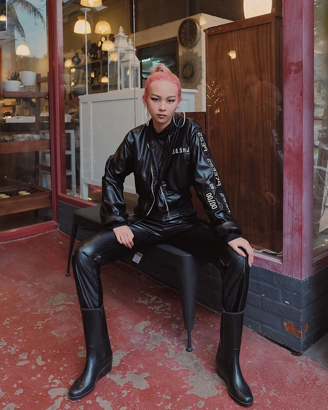 Đại tiệc street style của dàn sao Việt trước thềm Tết Nguyên đán ảnh 18