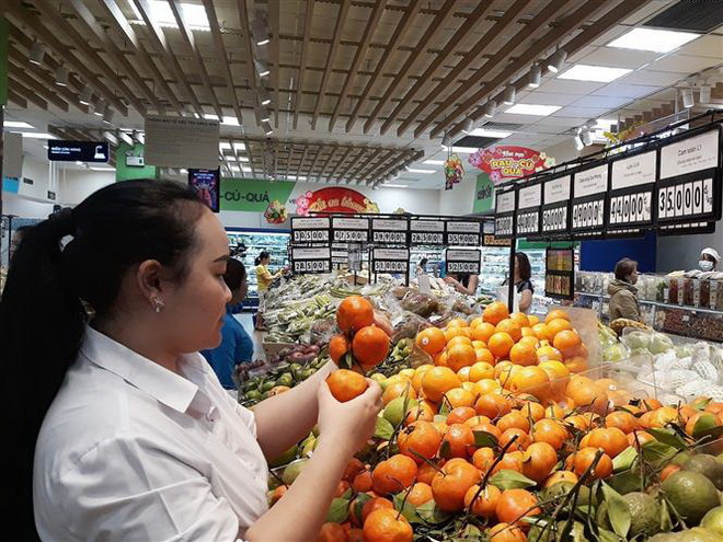 Hàng hóa tập kết về các chợ đầu mối TP.HCM tăng mạnh ảnh 1