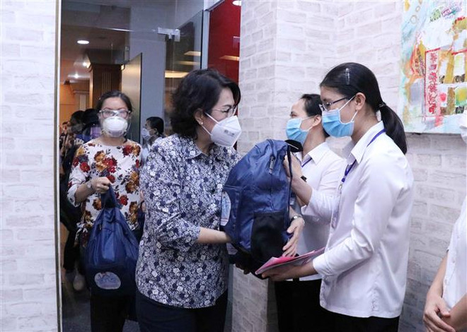 TP. HCM: Lực lượng tình nguyện tôn giáo hỗ trợ tuyến đầu chống dịch ảnh 2