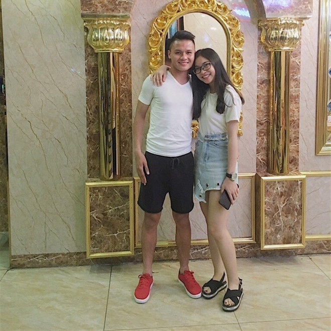 Mê mẩn với phong cách thời trang của những người hùng U23 Việt Nam ảnh 21