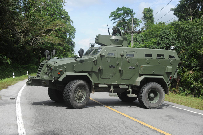 [Video] Văn phòng chính phủ và cảnh sát tại Nam Thái Lan bị tấn công ảnh 1