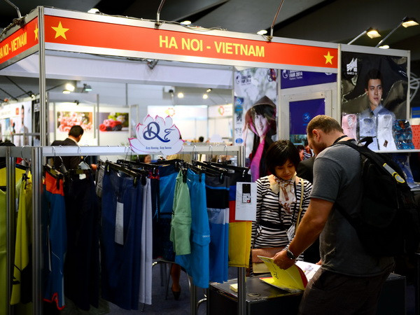 Tỉnh Bình Dương ước đạt xuất siêu hơn 4 tỷ USD trong năm nay ảnh 1