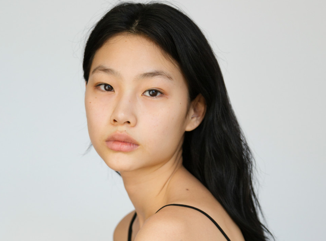 Cách cải thiện làn da xuống cấp sau chuỗi ngày giãn cách ảnh 1