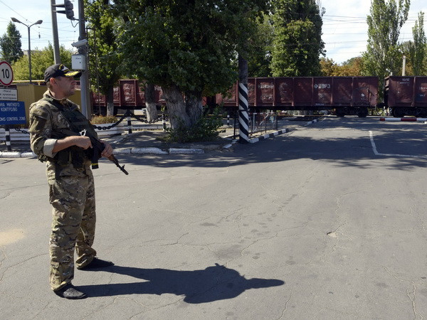 Nga sẵn sàng phối hợp với OSCE giúp giảm xung đột ở Ukraine ảnh 1