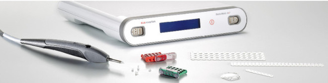 Bệnh viện Việt Đức tạo hình lại hộp sọ bị hẹp bẩm sinh cho 2 chị em ảnh 2