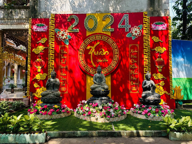 vnp-chua khai nguyen1 (1).jpg