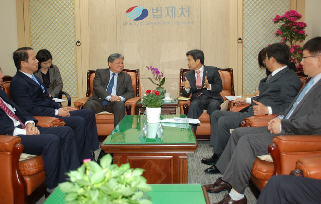 Hàn Quốc hỗ trợ Việt Nam hoàn thiện hệ thống pháp luật ảnh 1