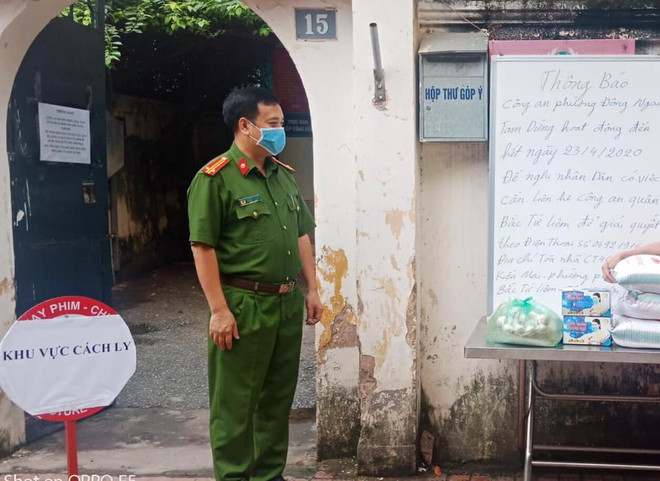 Vì sao toàn bộ trụ sở Công an phường Đông Ngạc bị tạm cách ly? ảnh 1