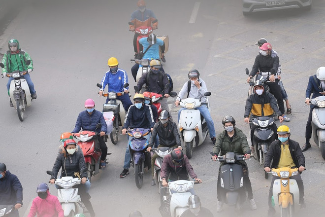 Nguy cơ cao từ việc người dân đổ xô ra đường khi cách ly xã hội ảnh 5