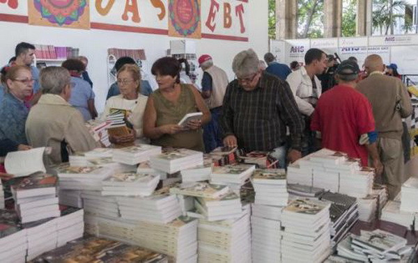 Giới thiệu gần 4.000 đầu sách tại Hội chợ Sách quốc tế La Habana ảnh 1
