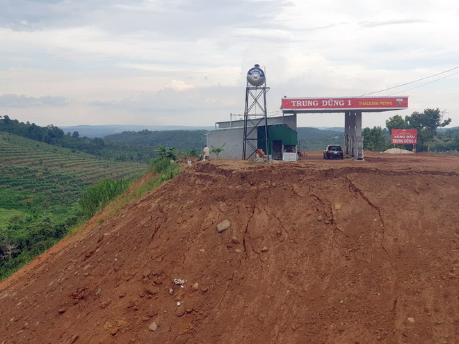 Sai phạm trong xây dựng cây xăng ở 'điểm đen giao thông' tại Đắk Nông ảnh 3