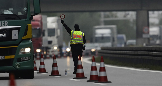 Đức kiểm soát biên giới ngăn người bạo lực xâm nhập trước thềm G-20 ảnh 1