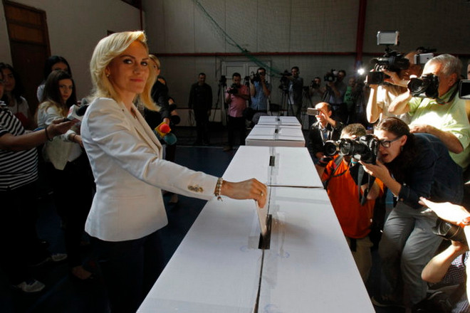 Romania: Cựu nhà báo trúng cử chức Thị trưởng Bucharest ảnh 1