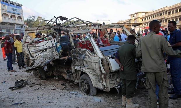 Đánh bom tại trung tâm thủ đô Somalia, ít nhất 20 người thiệt mạng ảnh 1