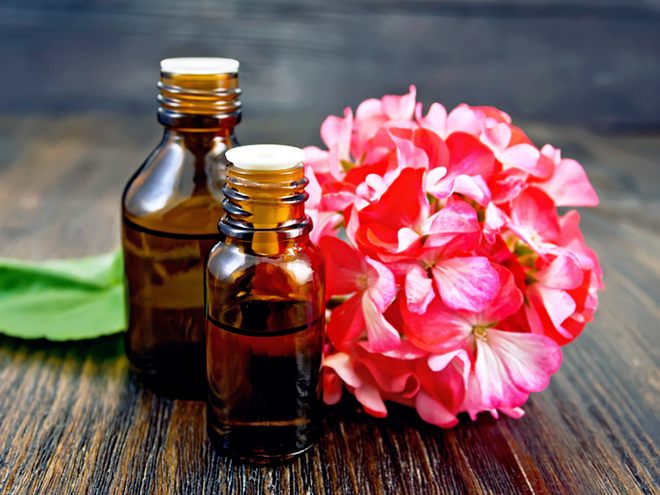 Điểm danh những loại tinh dầu giúp giảm căng thẳng và lo âu ảnh 8