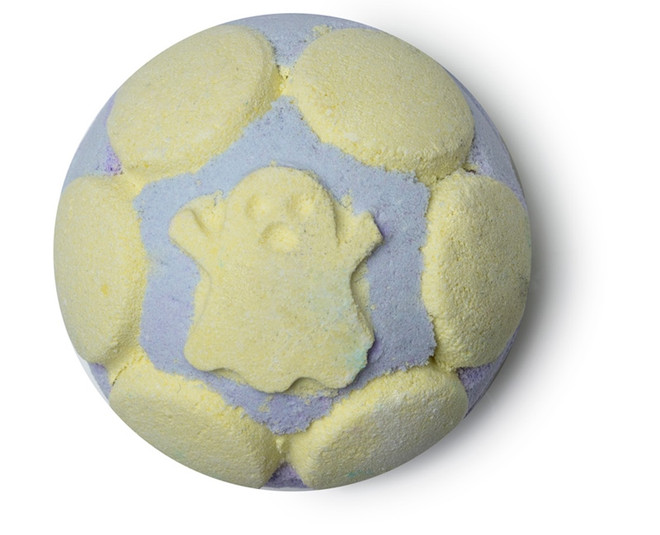 Chờ Halloween để tận hưởng sản phẩm ma quái dễ thương của Lush ảnh 9