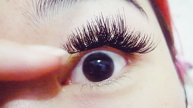 Ngại trang điểm đến mấy cũng sẽ mê mẩn với mi giả nam châm ảnh 2