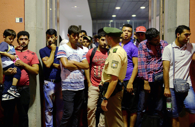 Làn sóng chống người nhập cư có xu hướng gia tăng ở Italy ảnh 1