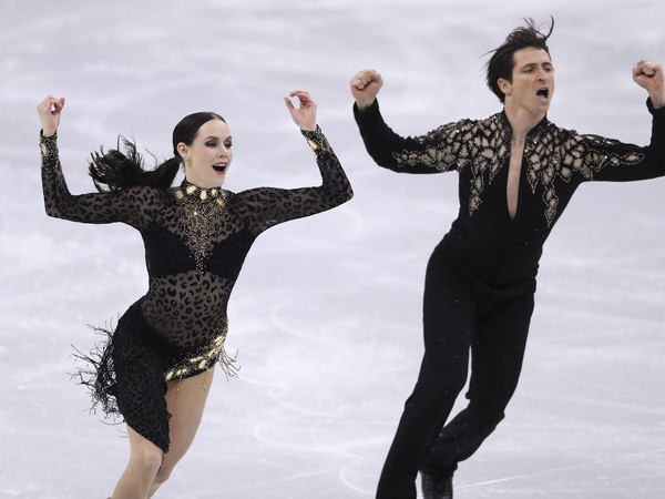 Vận động viên Canada lại xô đổ kỷ lục thế giới về khiêu vũ trên băng ảnh 1