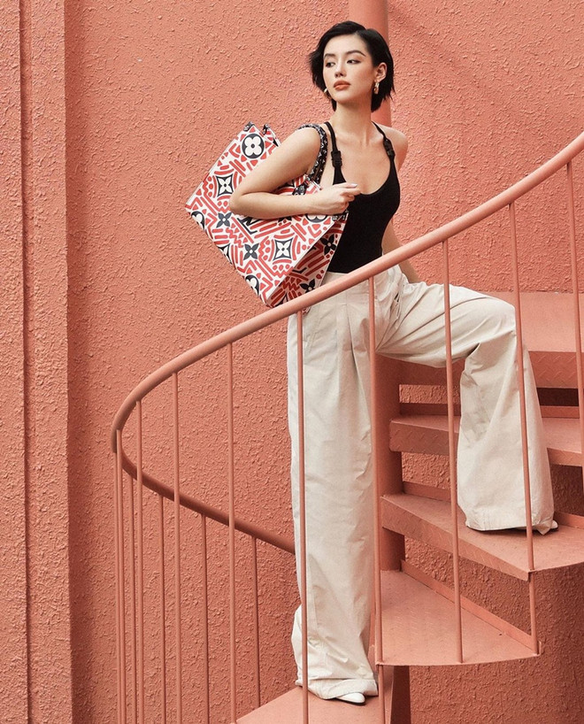 Street style biến hóa "vạn người mê" của dàn mỹ nhân Việt ảnh 3