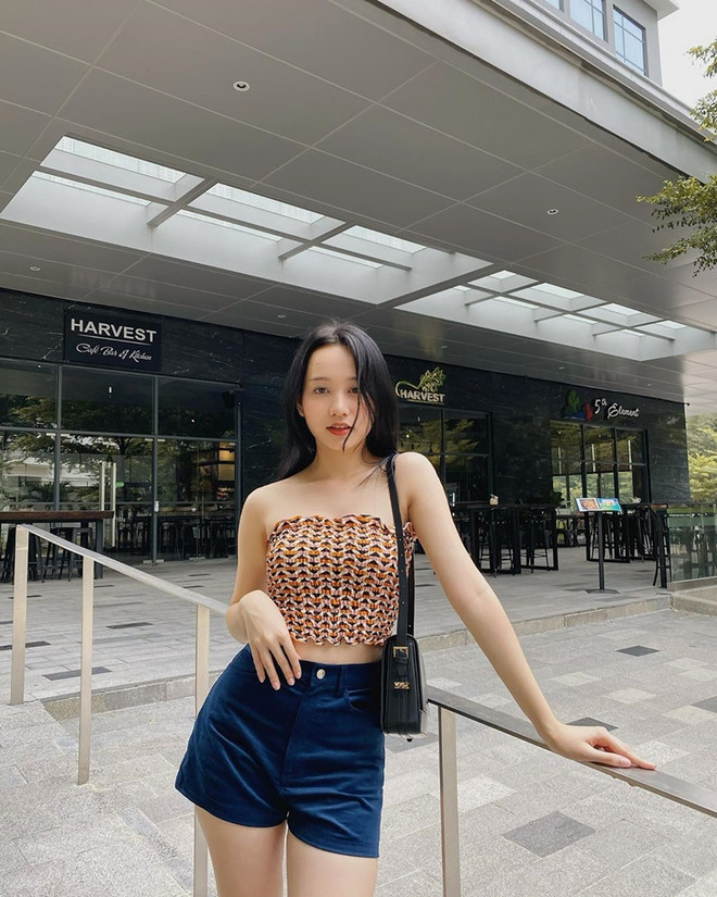 Street style biến hóa "vạn người mê" của dàn mỹ nhân Việt ảnh 19