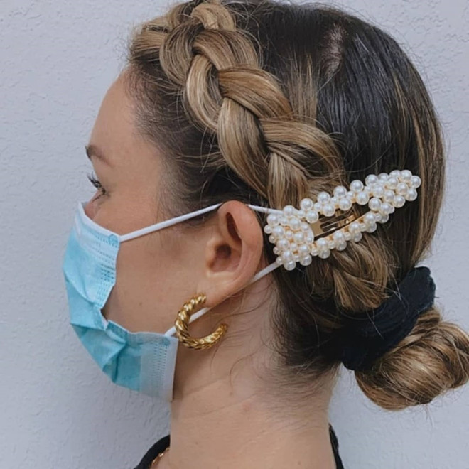 Bí quyết đeo khẩu trang để vừa không đau tai vừa xinh đẹp thần thái ảnh 4