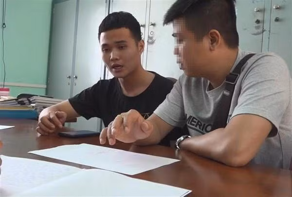 [Video] Xét xử “tú ông” điều hành đường dây á hậu bán dâm nghìn đô ảnh 1