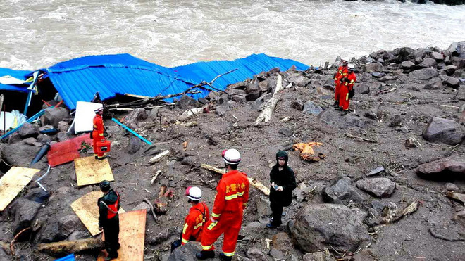 Trung Quốc: Lở đất chôn vùi hơn 40 công nhân xây dựng thủy điện ảnh 1