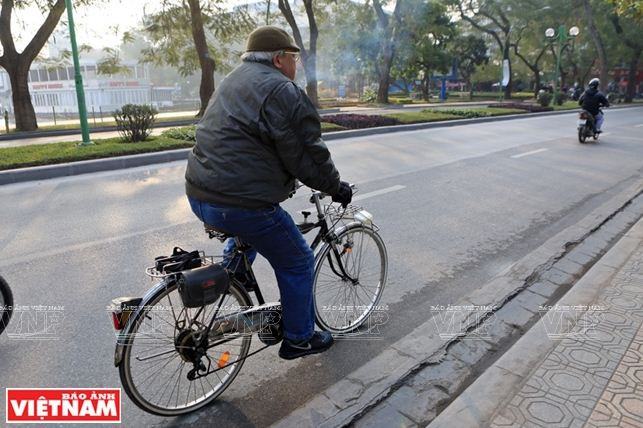 Những chiếc xe đạp cổ điểm thêm nét đẹp cho Thủ đô ngàn năm ảnh 10