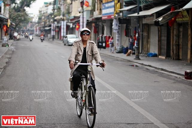 Những chiếc xe đạp cổ điểm thêm nét đẹp cho Thủ đô ngàn năm ảnh 9