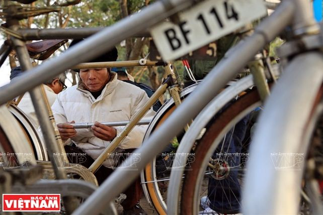 Những chiếc xe đạp cổ điểm thêm nét đẹp cho Thủ đô ngàn năm ảnh 6