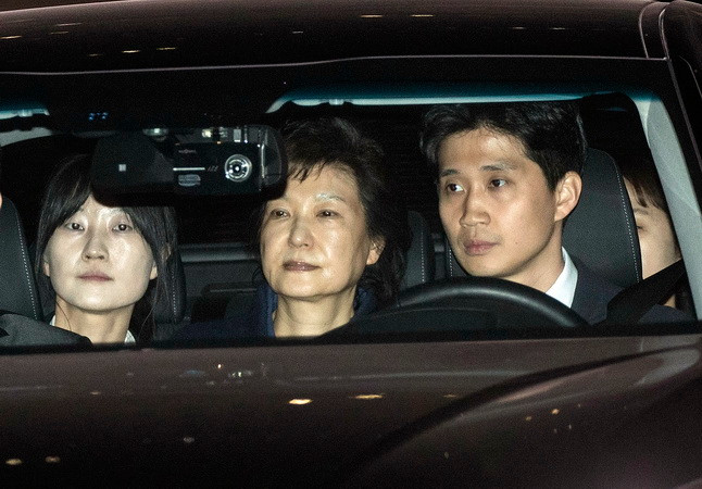 Cựu Tổng thống Hàn Quốc Park Geun-hye bị truy tố nhiều tội danh ảnh 1