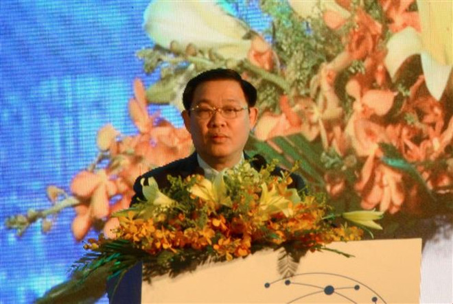 Phó Thủ tướng Vương Đình Huệ phát biểu chỉ đạo. (Ảnh: Quốc Dũng/TTXVN) Tạo lập môi trường kinh doanh thông thoáng cho hoạt động logistics ảnh 1