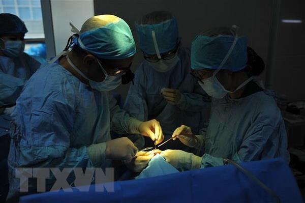 Trung Quốc dùng công nghệ 5G để phẫu thuật tim từ khoảng cách 400km ảnh 1