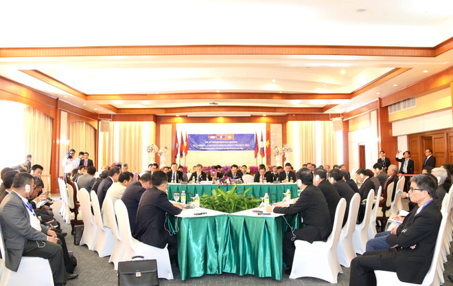 Phát huy thế mạnh mỗi bên để phát triển kinh tế khu vực CLV ảnh 1