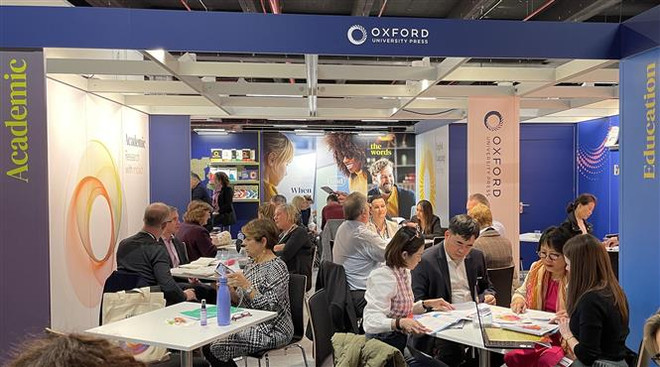 Quảng bá ấn phẩm Việt Nam tại Hội chợ sách quốc tế Frankfurt ảnh 1