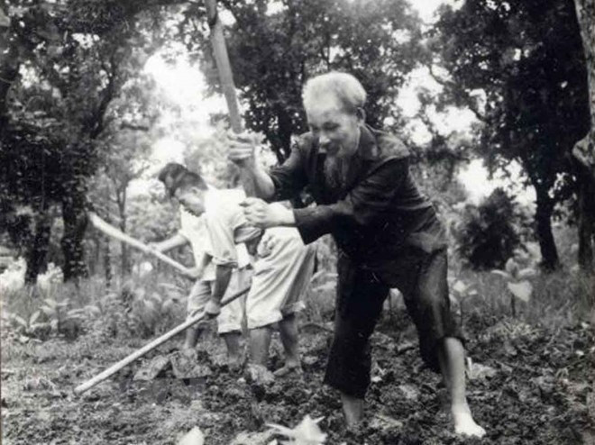 Alain Ruscio: "Hồ Chí Minh, một cốt cách vẹn nguyên giá trị thời đại" ảnh 1