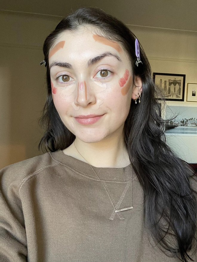 Đánh nền kiểu underpainting để làn da mùa Hè trong veo, đầy sức sống ảnh 3