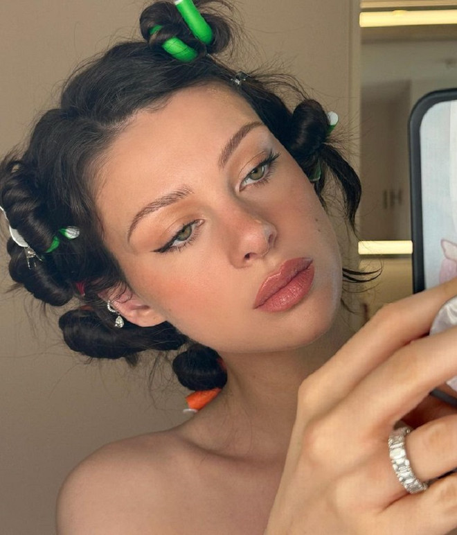 Đánh nền kiểu underpainting để làn da mùa Hè trong veo, đầy sức sống ảnh 2