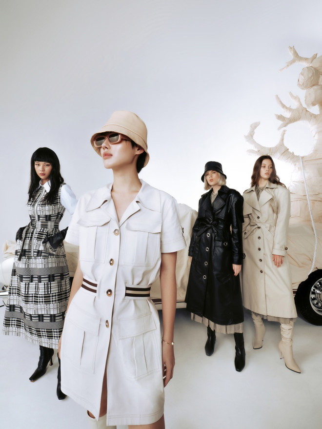 Cựu đệ nhất Phu nhân Mỹ Michelle Obama diện trang phục của Công Trí ảnh 13