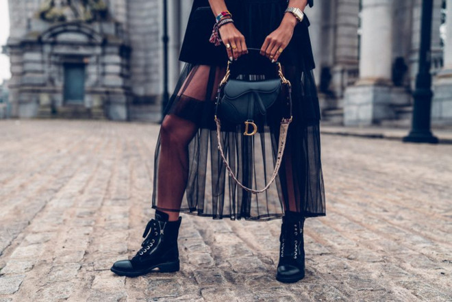 3 món đồ thời trang nâng tầm phong cách cho trang phục Giáng sinh ảnh 3