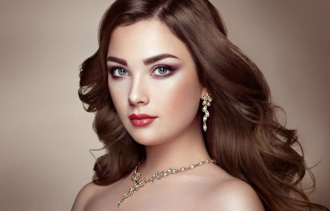 3 món đồ thời trang nâng tầm phong cách cho trang phục Giáng sinh ảnh 4