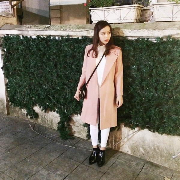 "Mãn nhãn" với trang phục đón Đông của tín đồ thời trang Việt ảnh 14