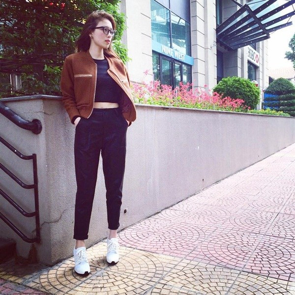 "Mãn nhãn" với trang phục đón Đông của tín đồ thời trang Việt ảnh 1