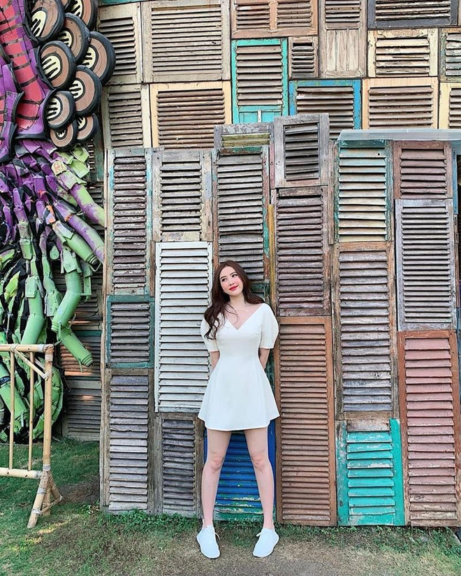 Mãn nhãn với street style khoe eo thon dáng chuẩn của mỹ nhân Việt ảnh 13