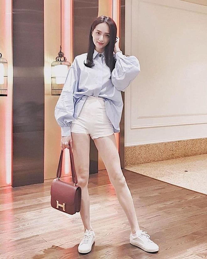 Mãn nhãn với street style khoe eo thon dáng chuẩn của mỹ nhân Việt ảnh 7