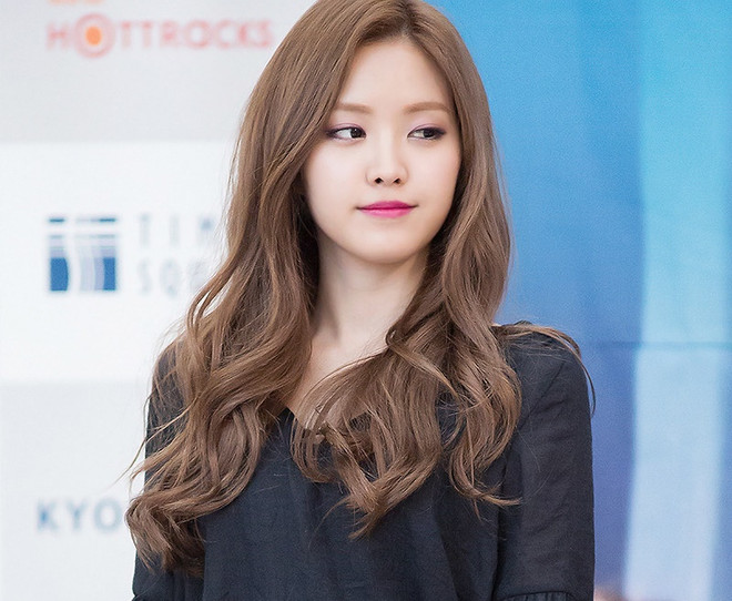 Làm mới mái tóc mùa Đông bằng những lọn highlight sinh động ảnh 2