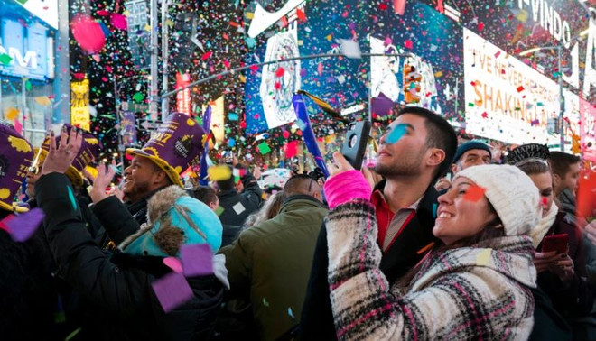 Mỹ không hạn chế số người tham dự các sự kiện đón mừng Năm mới ảnh 1