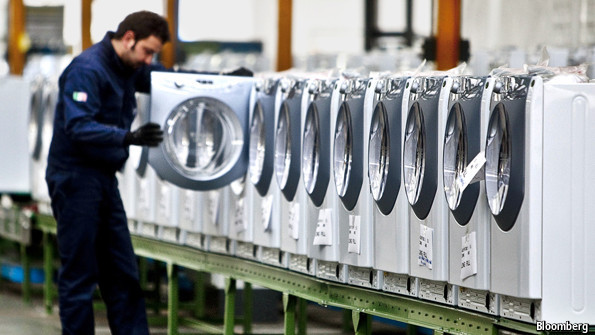 Italy thiệt hại gần 500 tỷ euro mỗi năm do quan liêu, tham nhũng ảnh 1